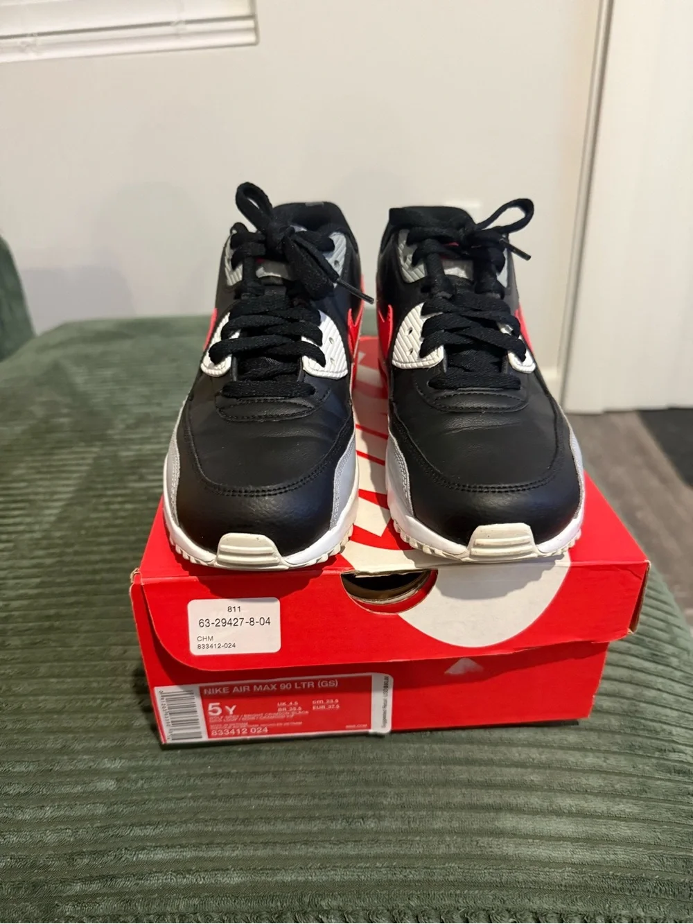 Nike Air Max 90 LTR (GS) 5Y (Big Kid) - Picture 2 of 5